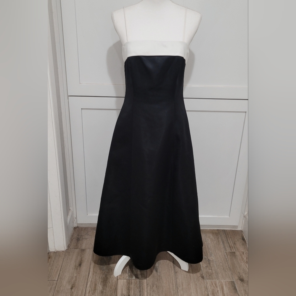 Y2K Urban Girl Nites Black and White Spaghetti Strap Formal Dress | Size 9/10